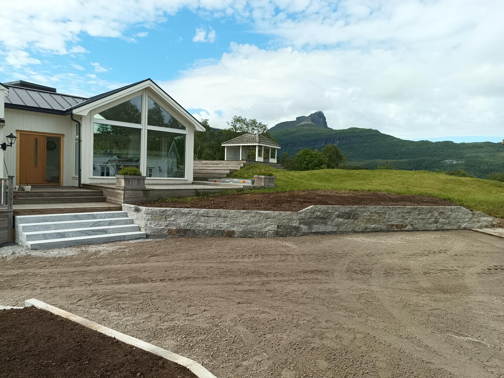 Evjen Granitt, Badeplass Meløy